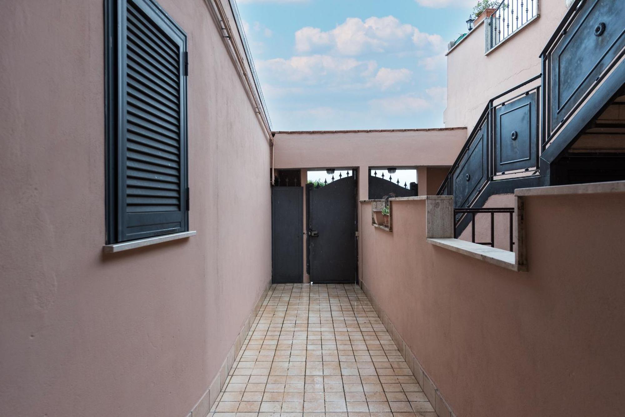 Travelershome Ciampino 170 Station Street Zewnętrze zdjęcie